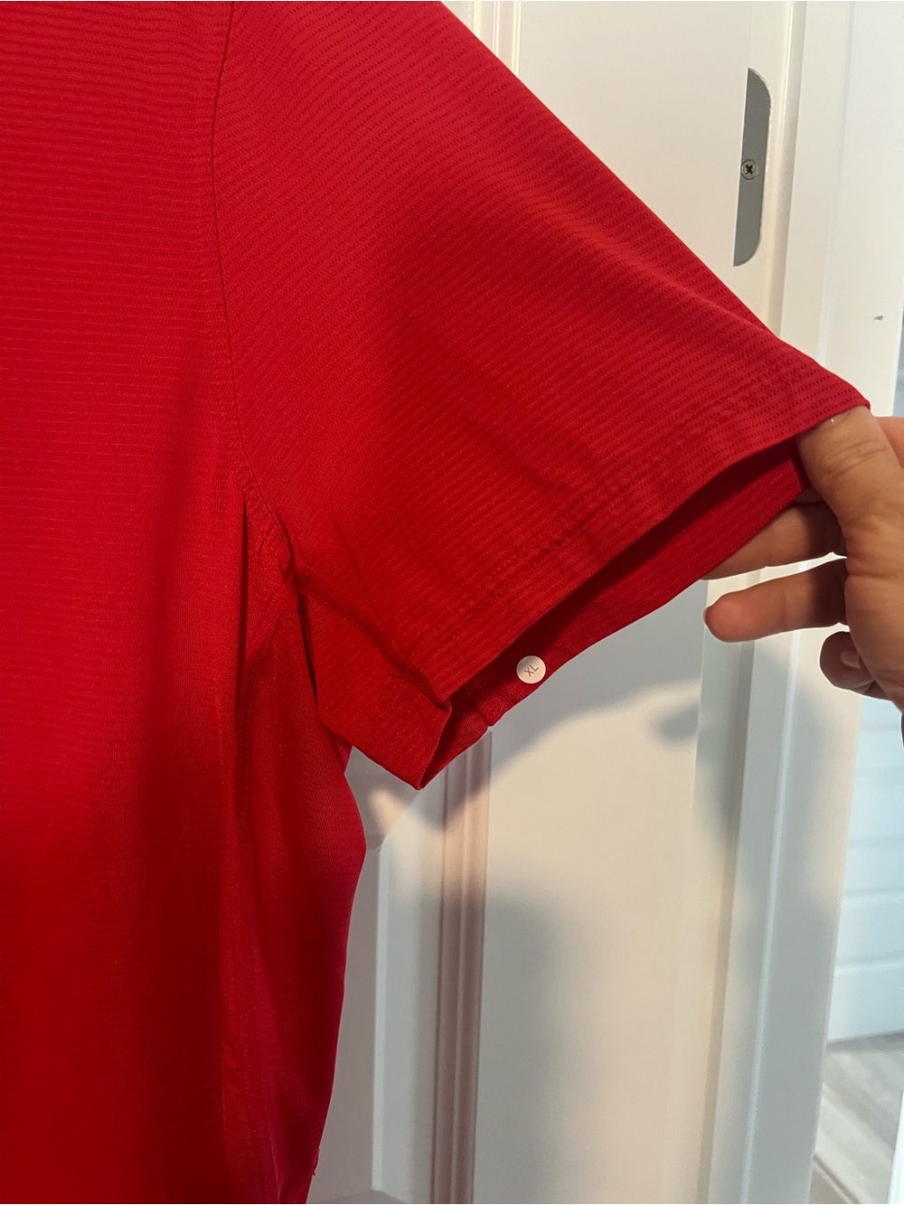 Men's Lulu Lemon. Red Short-Sleeve Polo Shirt size L/XL - Picture 10 of 11
